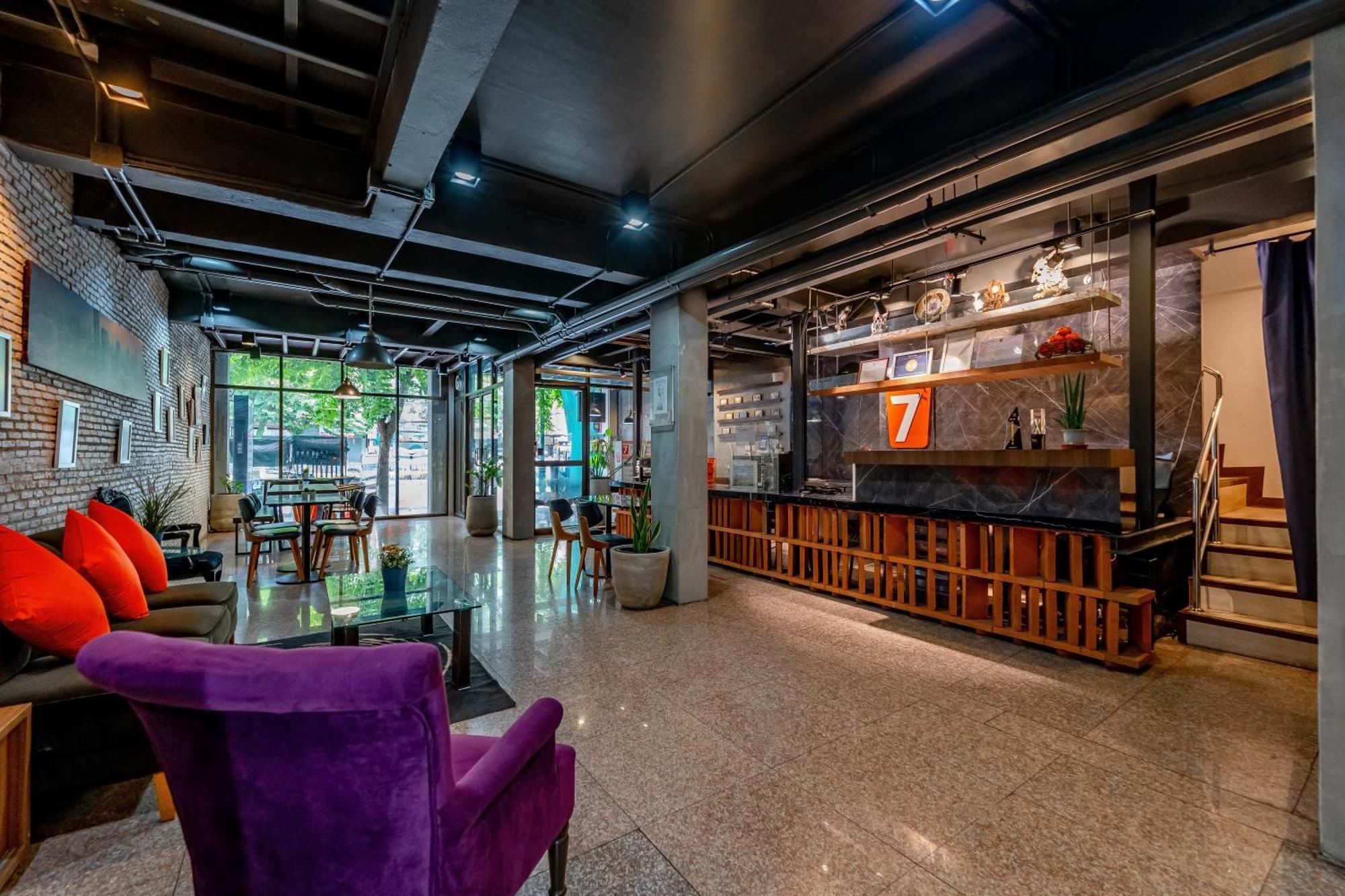 7 Days Premium Hotel At Icon Siam Station Bangkok Extérieur photo