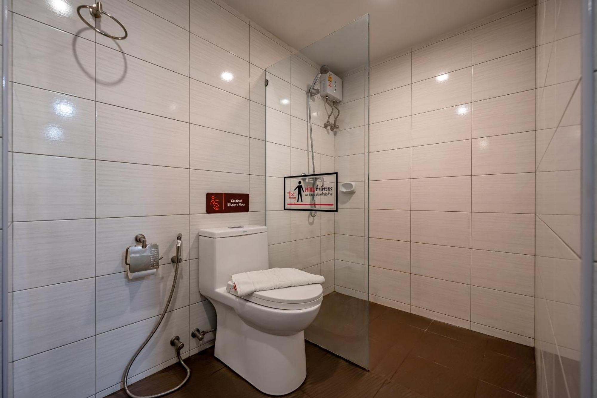 7 Days Premium Hotel At Icon Siam Station Bangkok Extérieur photo